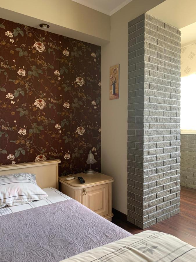 Great Apartment In The City Centre Ivano-Frankivsk Eksteriør bilde