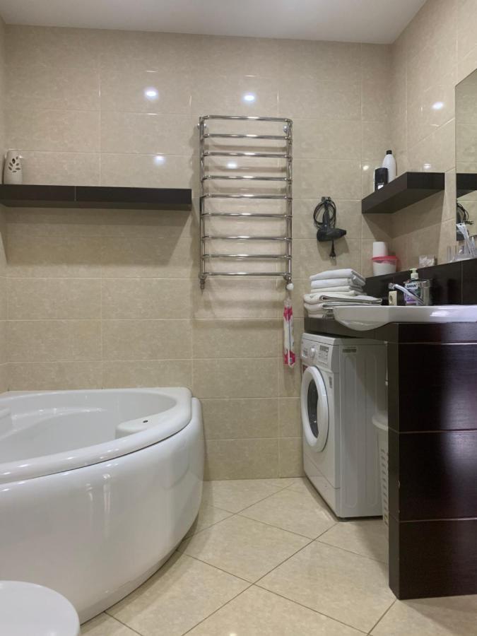 Great Apartment In The City Centre Ivano-Frankivsk Eksteriør bilde