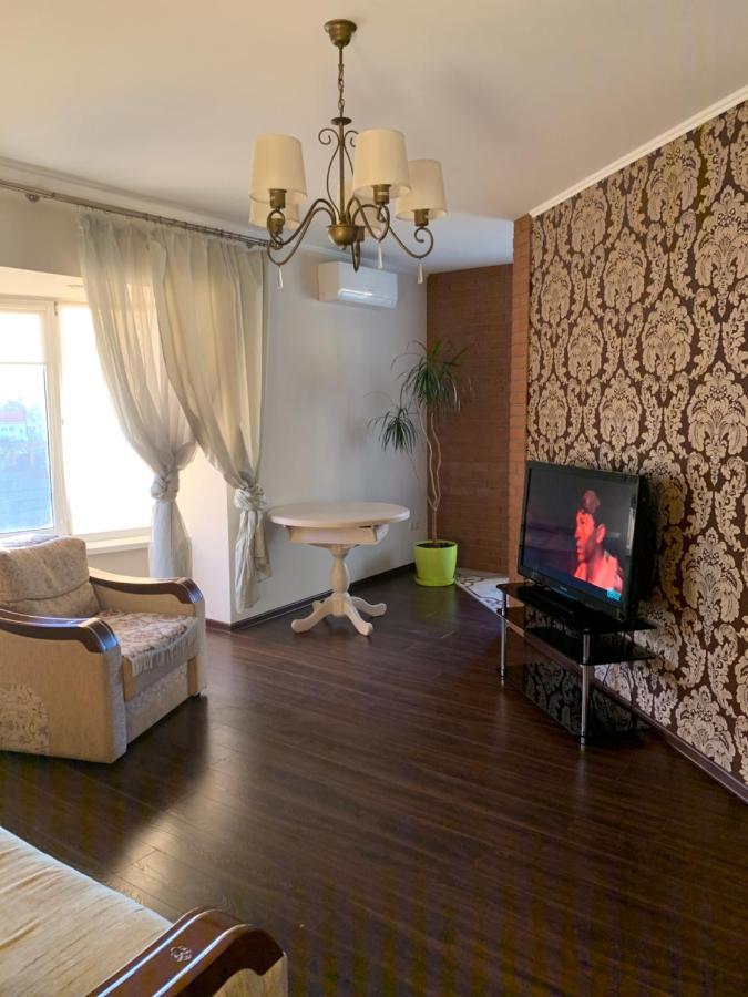 Great Apartment In The City Centre Ivano-Frankivsk Eksteriør bilde